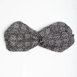 Black Headscarf Twist - Archivio Pattern