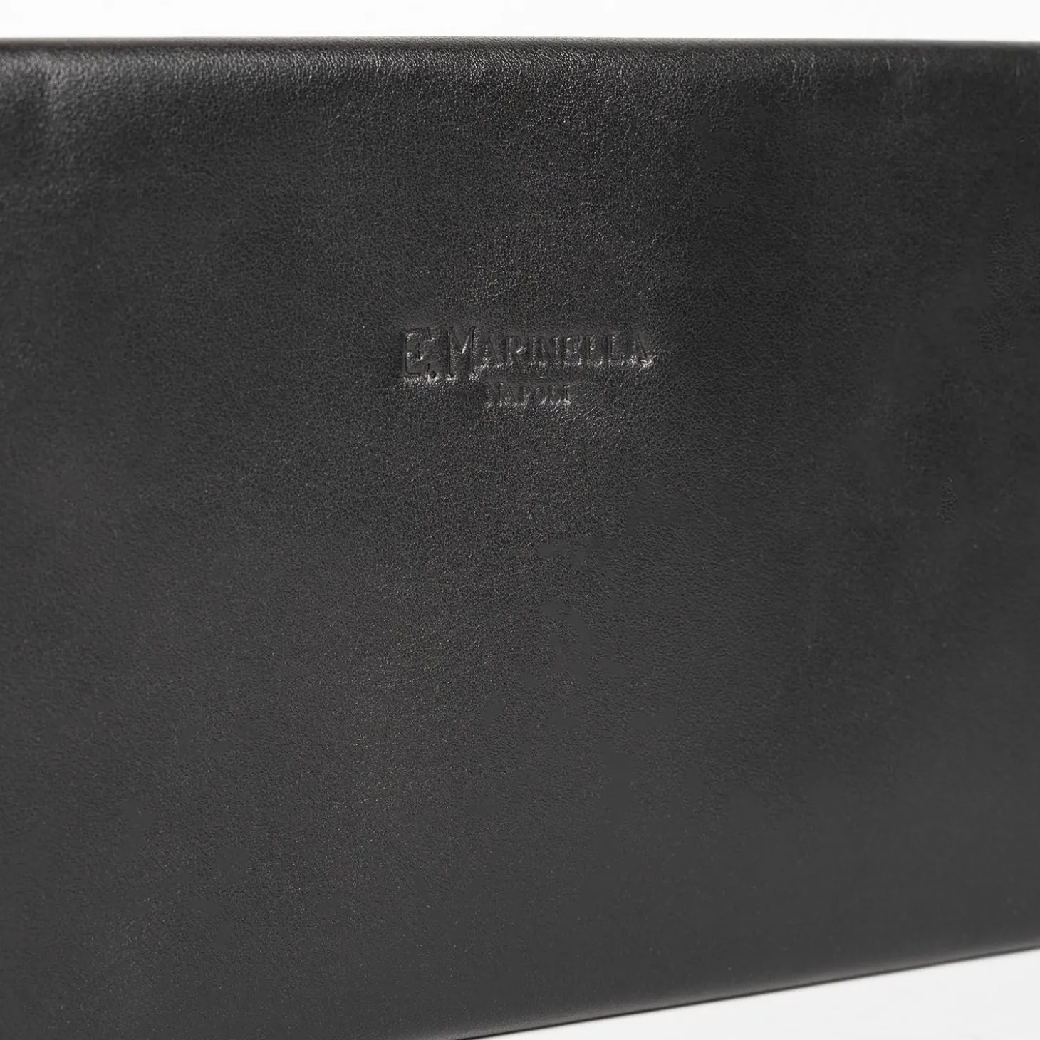Black Travel Tie Holder In Leather