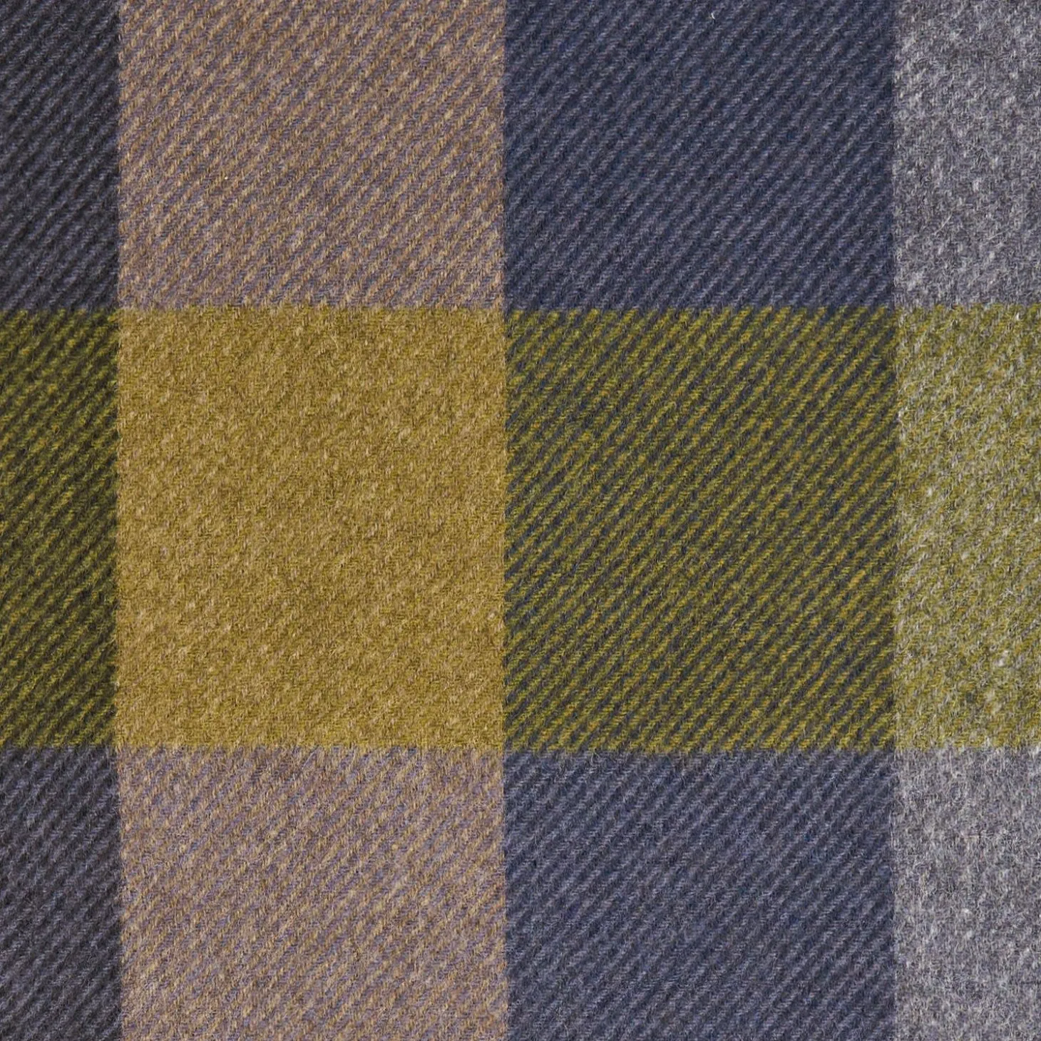Blue And Dark Green Cashmere Plaid Scarf With Bangs