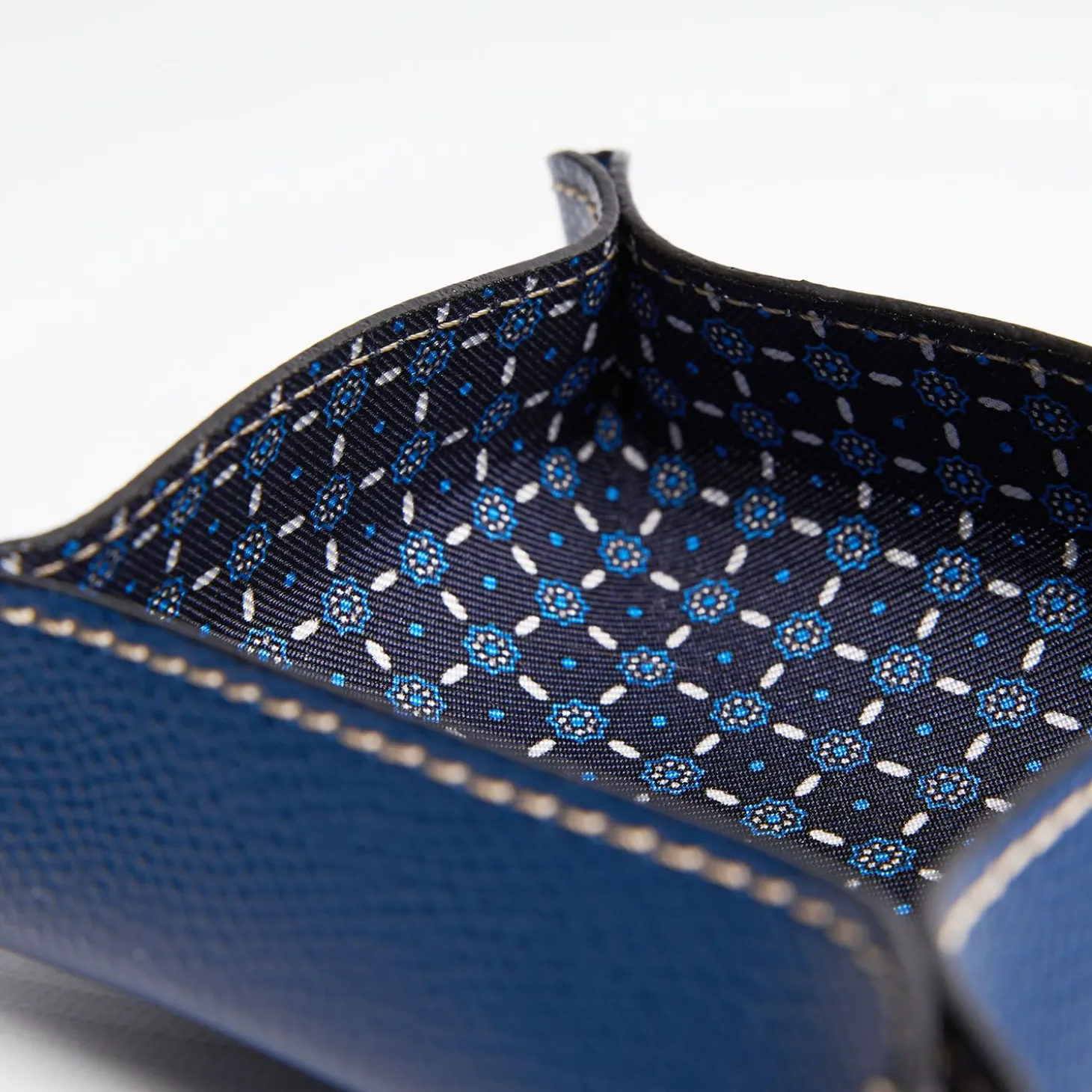 Blue Small Leather Vide00A0Poche
