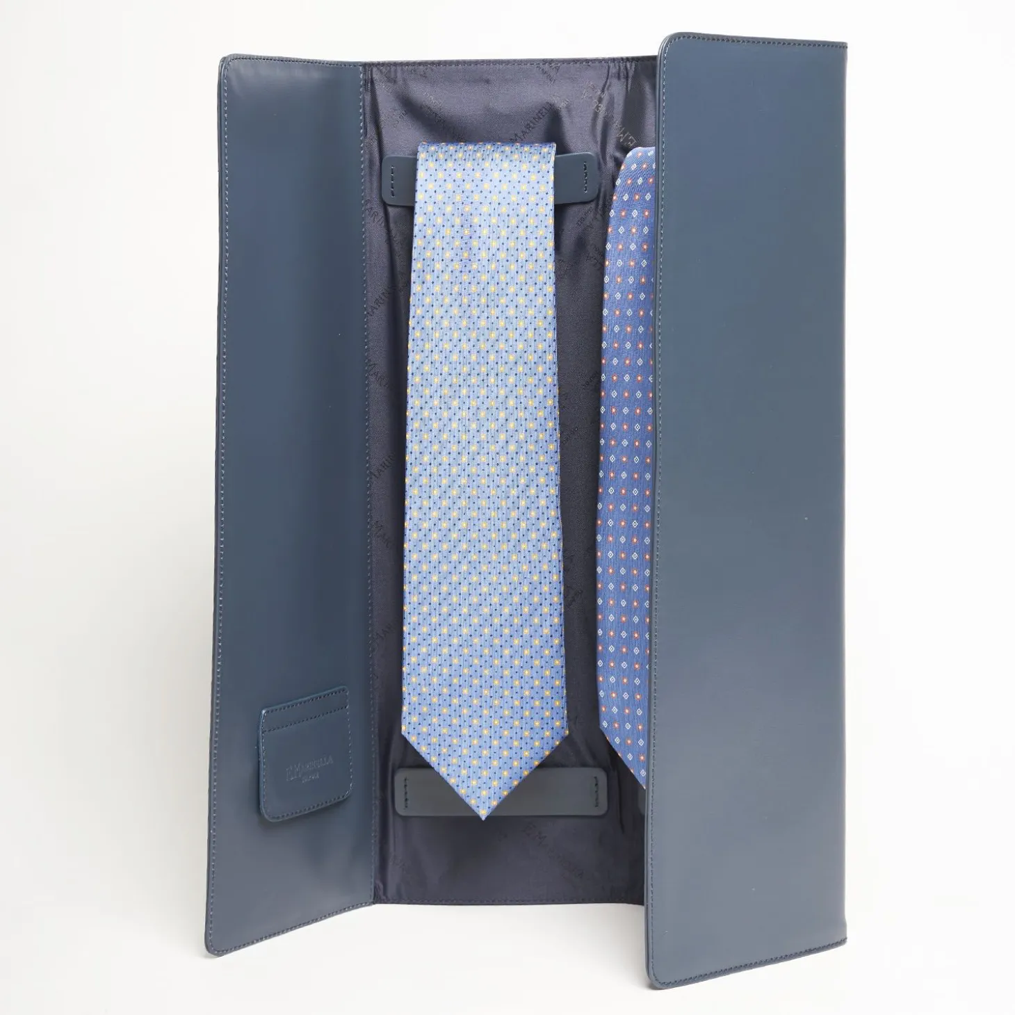 Blue Travel Tie Holder In Leather