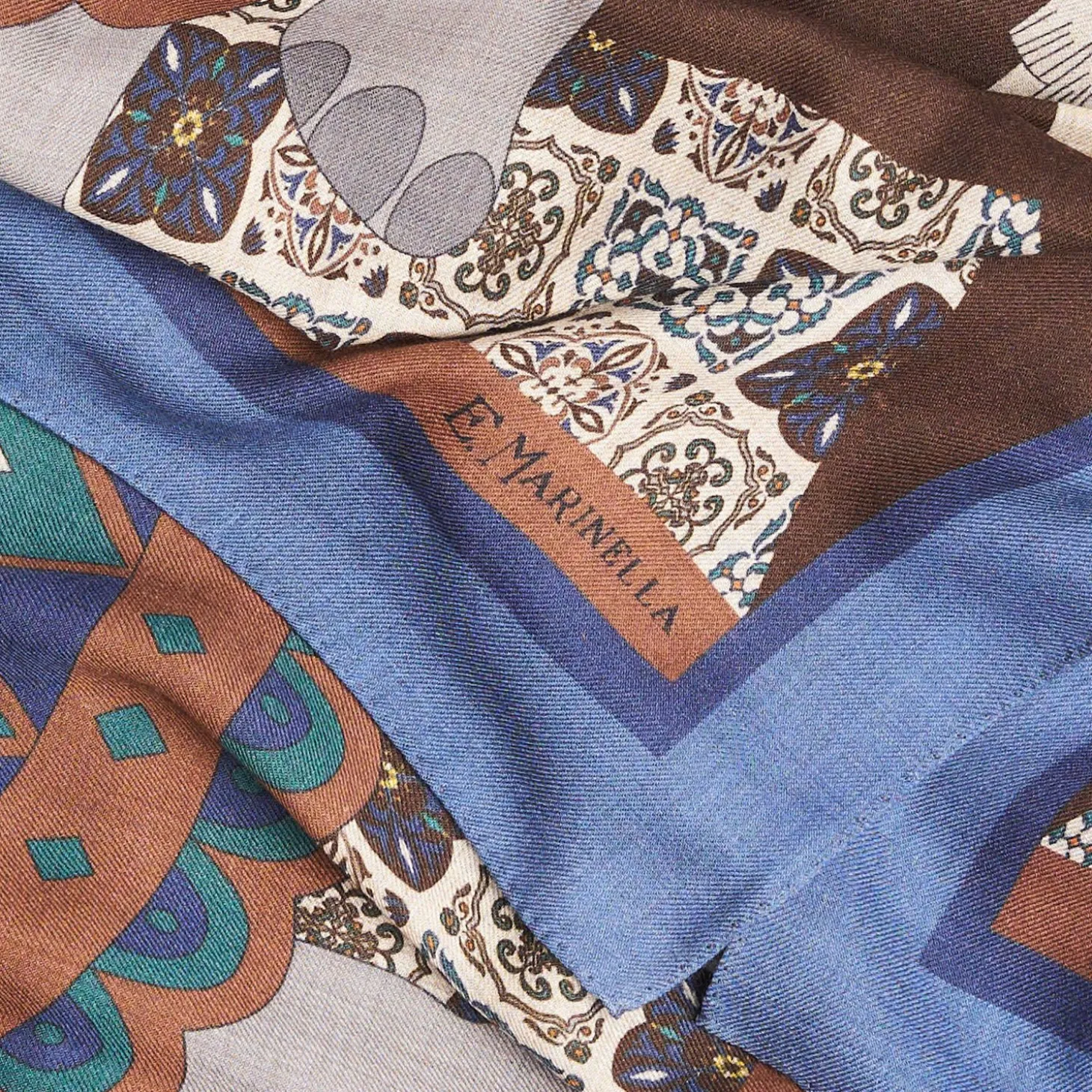 Bluette And Dark Brown Wide Wool Scarf - Ethnic Pattern