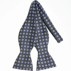 Dark Blue Silk Bowtie To Self-Tie - Small Flower Pattern