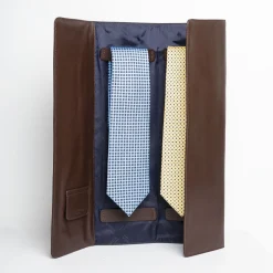 Dark Chocolate Travel Tie Holder In Leather