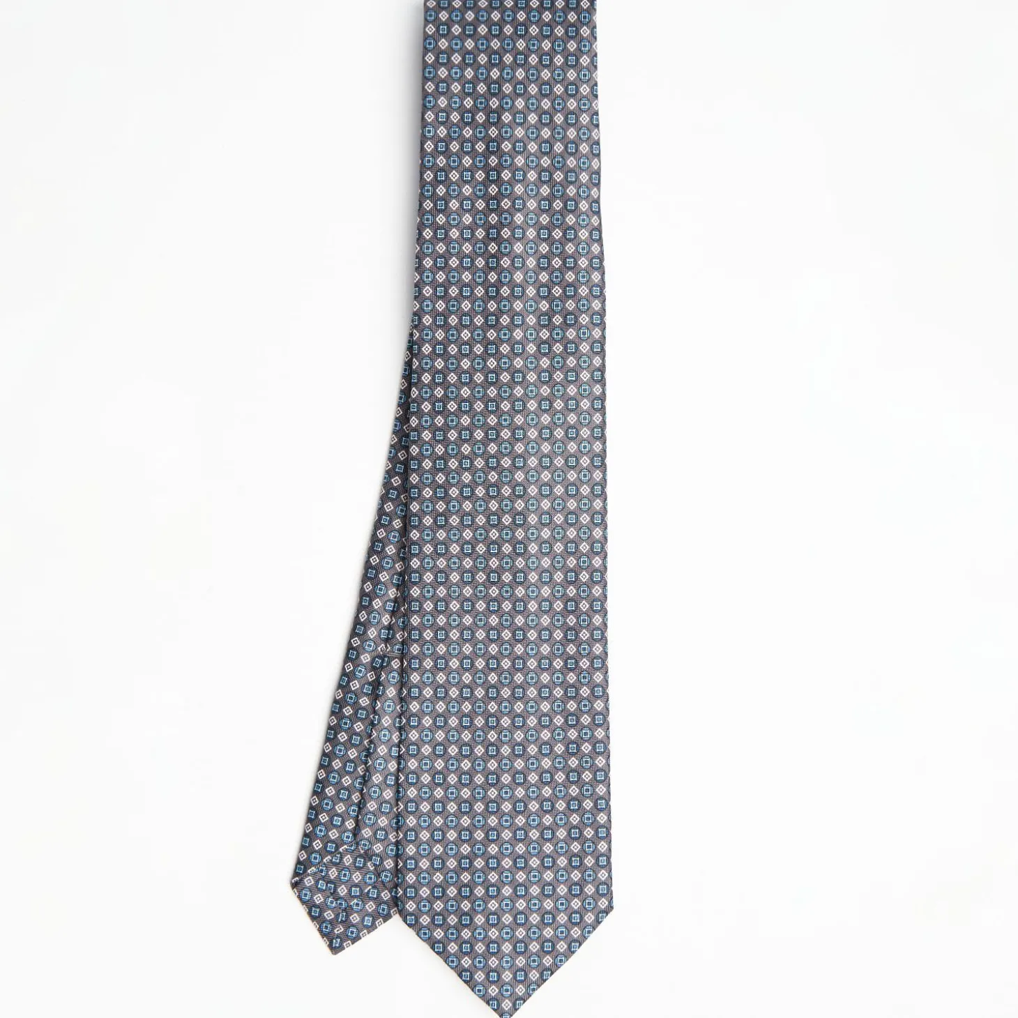 Dark Grey 9 Fold Sartorial Silk Tie - Small Geometric Pattern