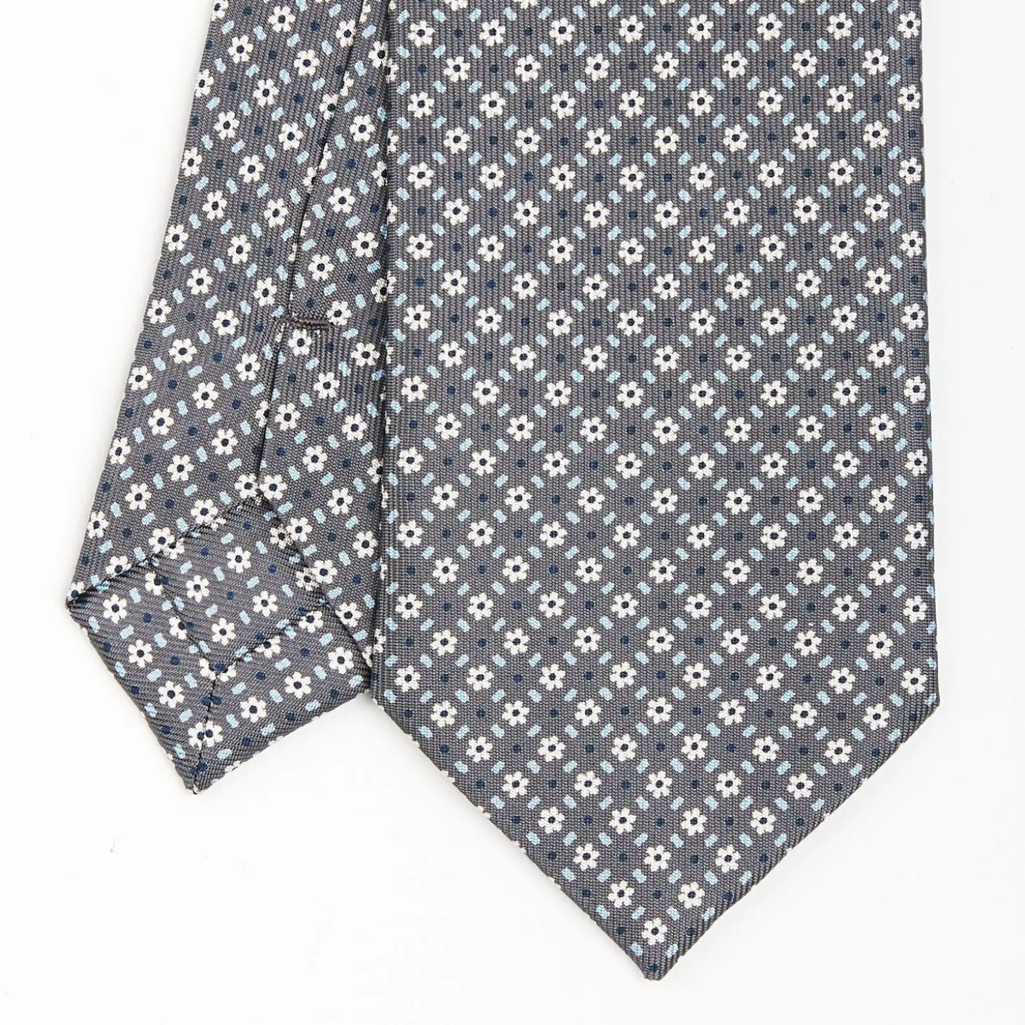 Dark Grey Sartorial 7 Cm Silk Tie - Small Flower Pattern