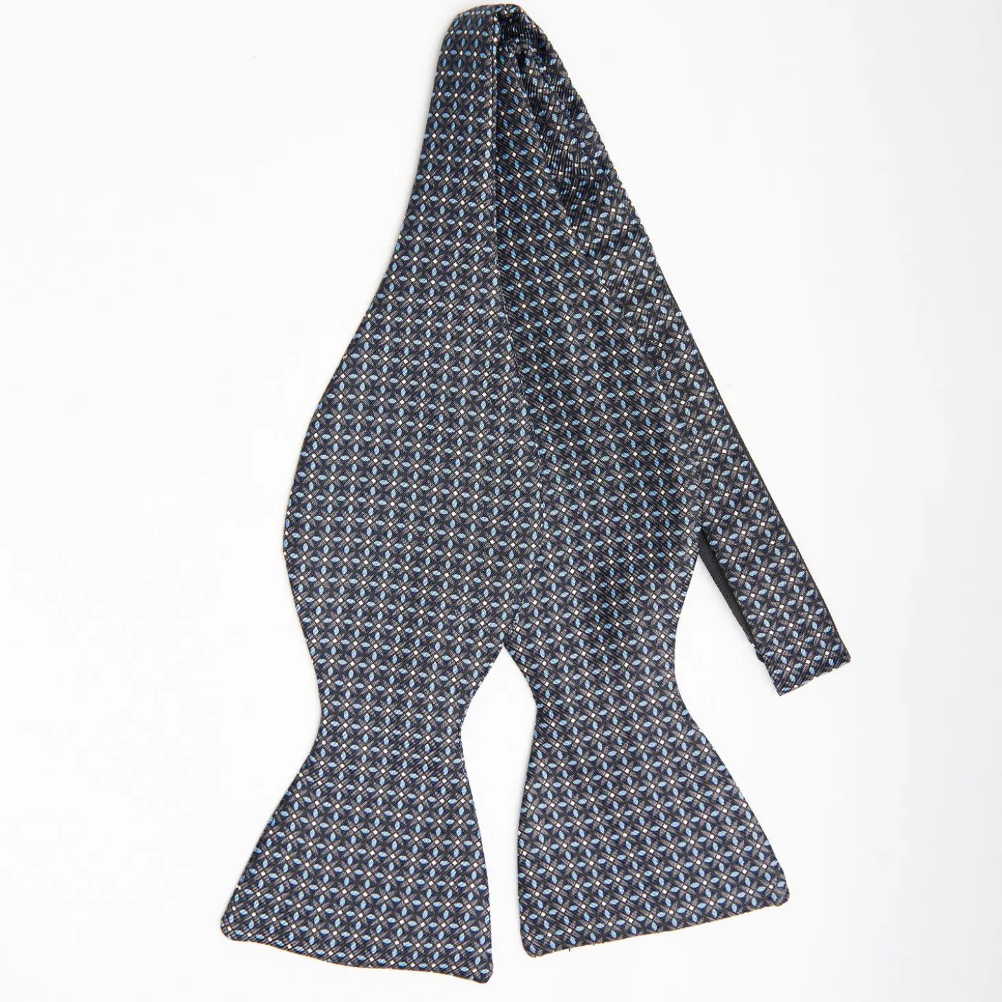 Dark Grey Silk Bowtie To Self-Tie - Small Flower Pattern