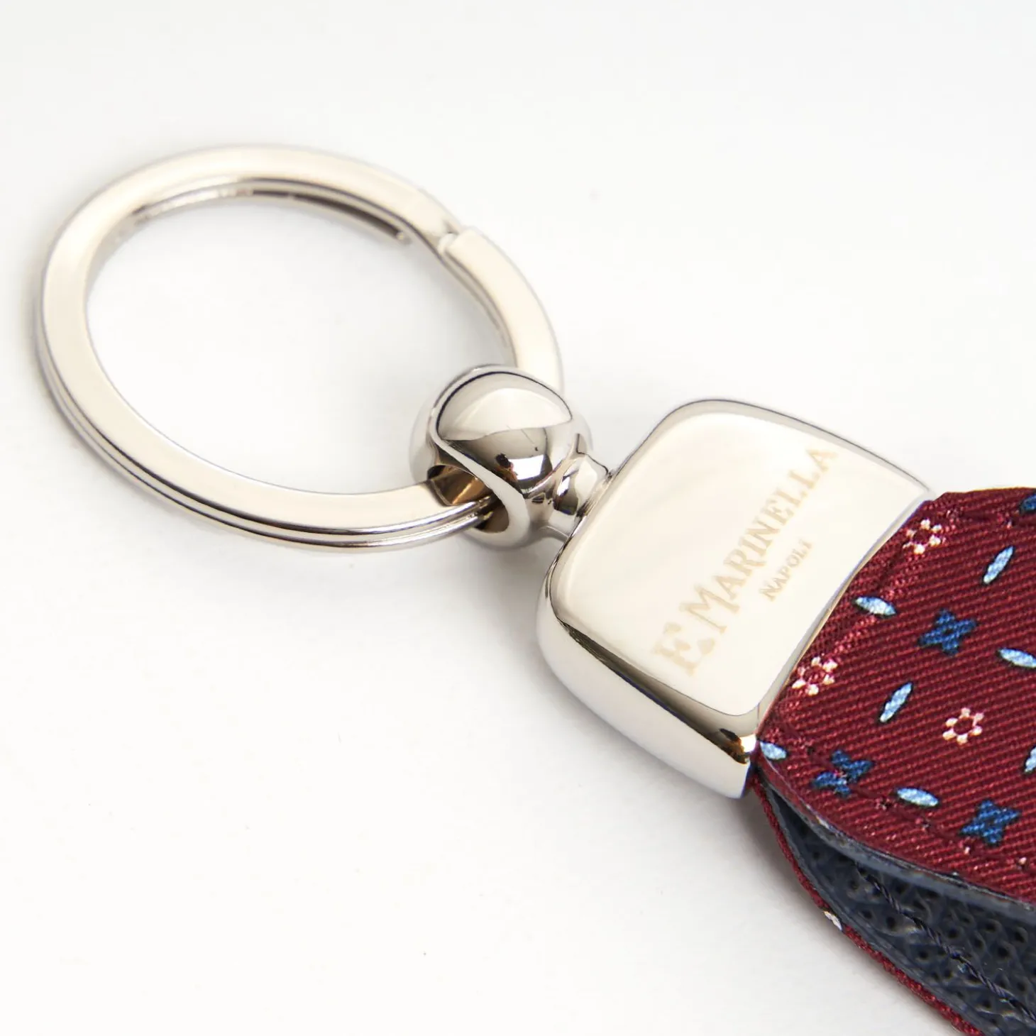 Keyfob In Silk And Leather