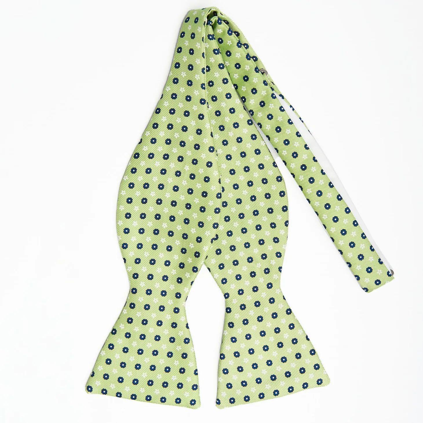 Light Green Silk Bowtie To Self-Tie - Small Flower Pattern