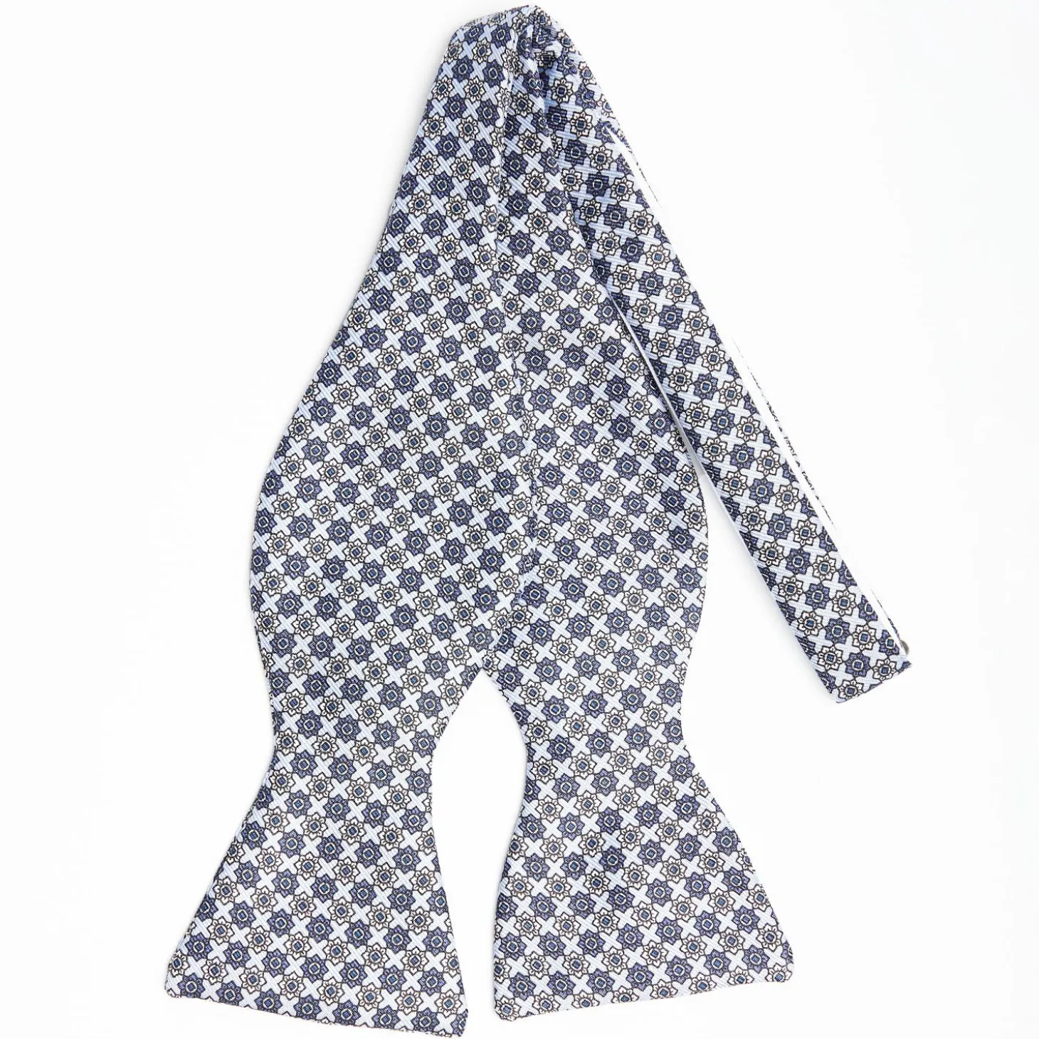 Powder Blue Silk Bowtie To Self-Tie - Small Flower Pattern