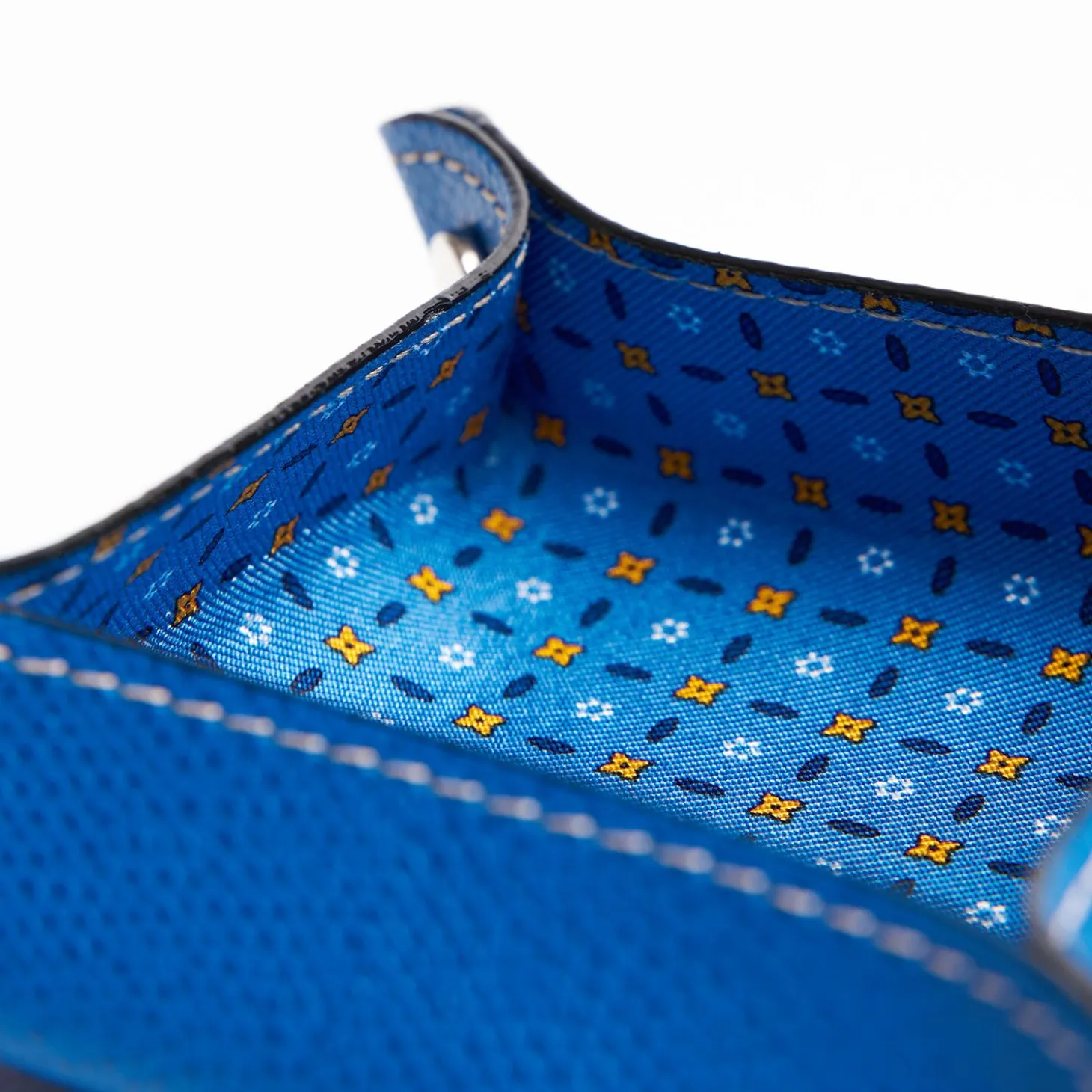 Powder Blue Small Leather Vide00A0Poche