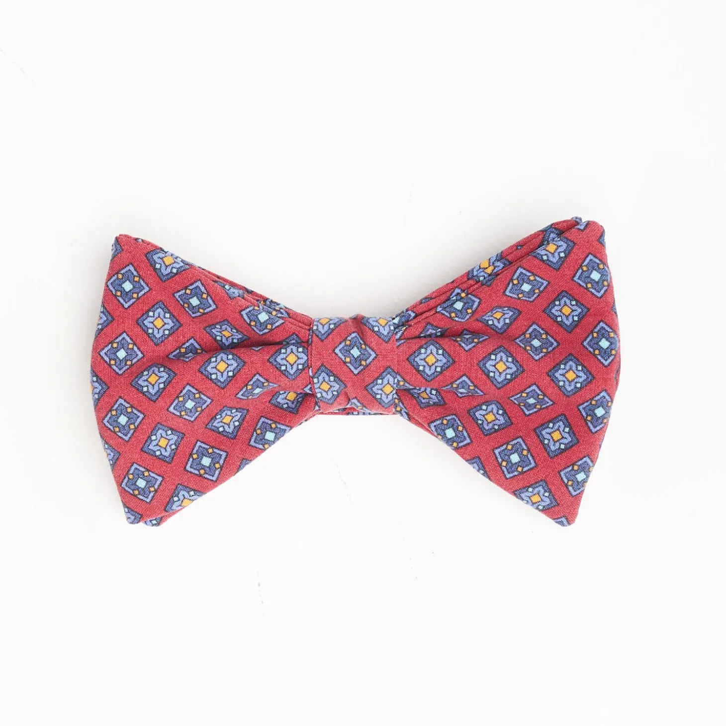 Red Pre-Knotted Silk Bowtie - Large Flower Pattern
