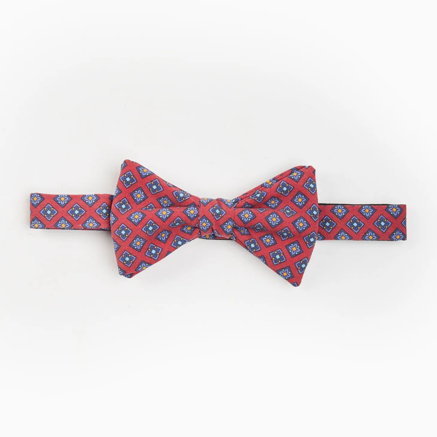 Red Pre-Knotted Silk Bowtie - Large Flower Pattern