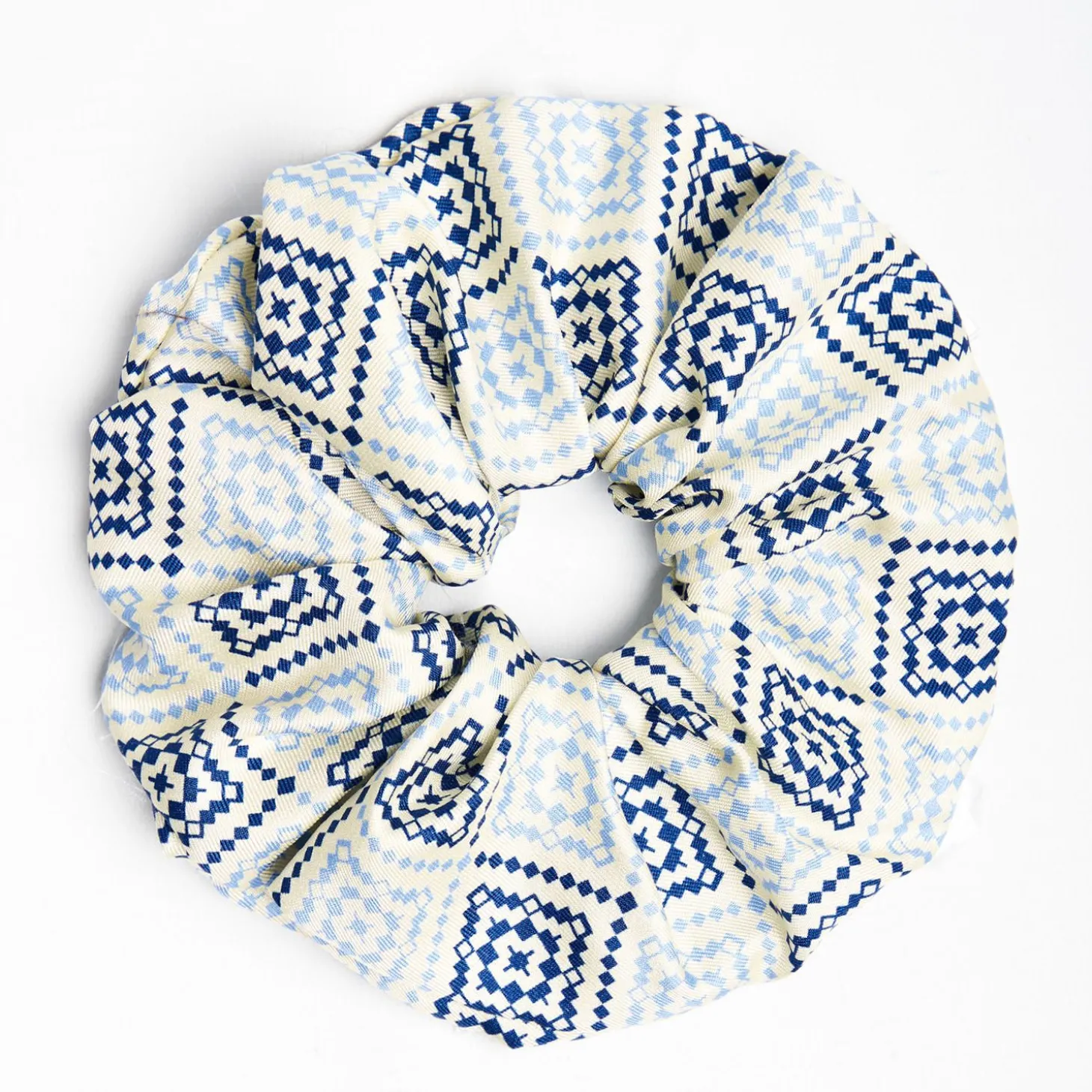 White Silk Scrunchie - Archivio Pattern